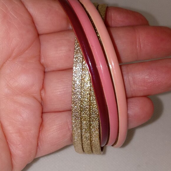 Retro 80s Pinks & Gold Tone Bangle Bracelet - Picture 5 of 9